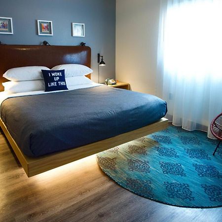 Готель Moxy New Orleans Downtown/French Quarter Area Екстер'єр фото