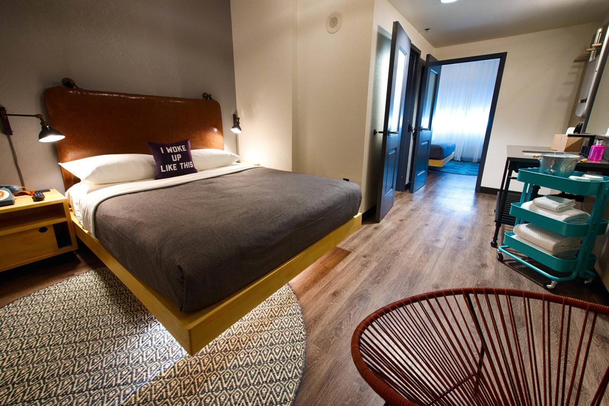 Готель Moxy New Orleans Downtown/French Quarter Area Екстер'єр фото