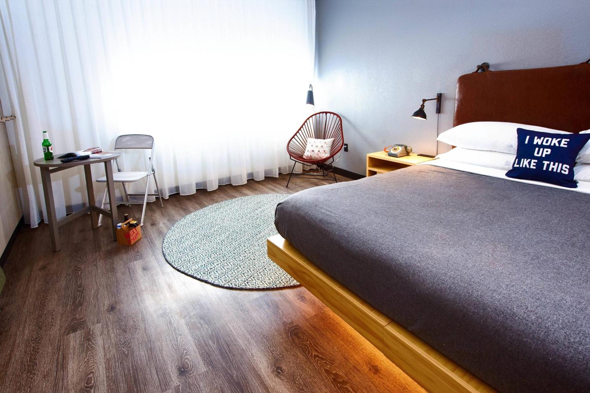 Готель Moxy New Orleans Downtown/French Quarter Area Екстер'єр фото