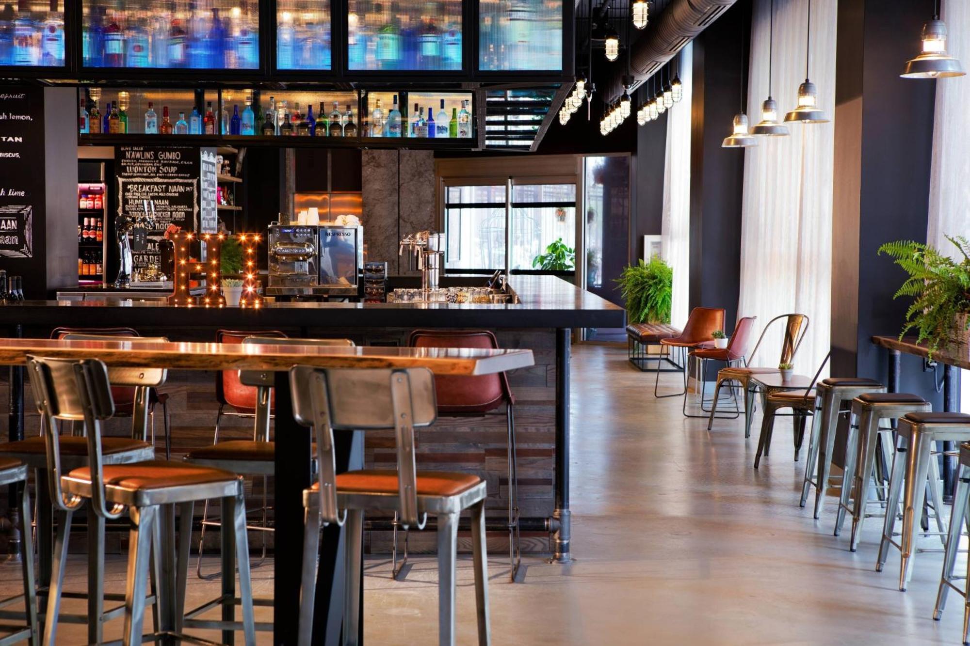 Готель Moxy New Orleans Downtown/French Quarter Area Екстер'єр фото